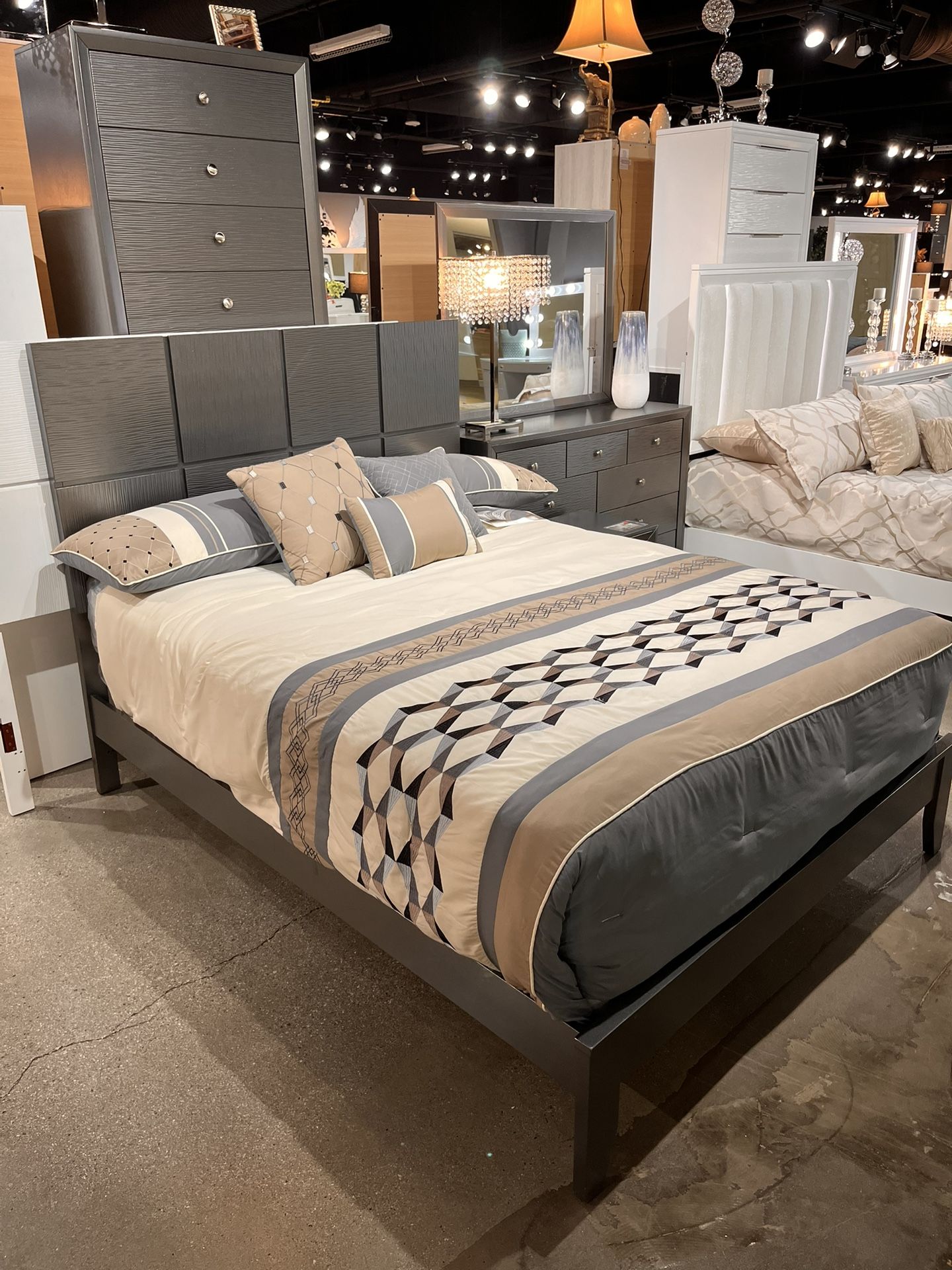 Grey Color Bedroom Set Queen Size , Mattress Set Included NEW