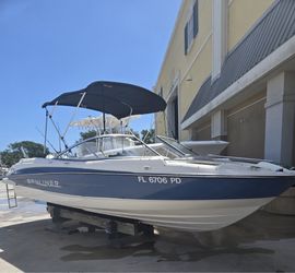 2011 21’ Bayliner