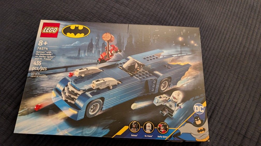 Lego 76274 Batmobile TAS With Harley Quinn And Mr Feeeze