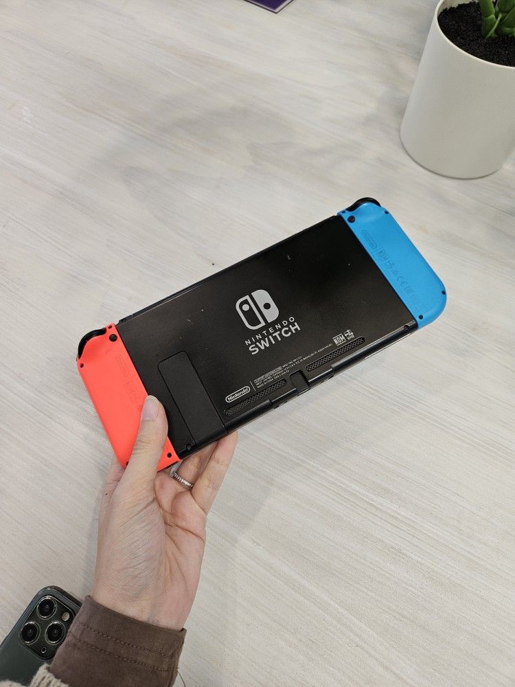Nintendo Switch V2 Pre Owned - $5 Today and Rest Later! Message us now