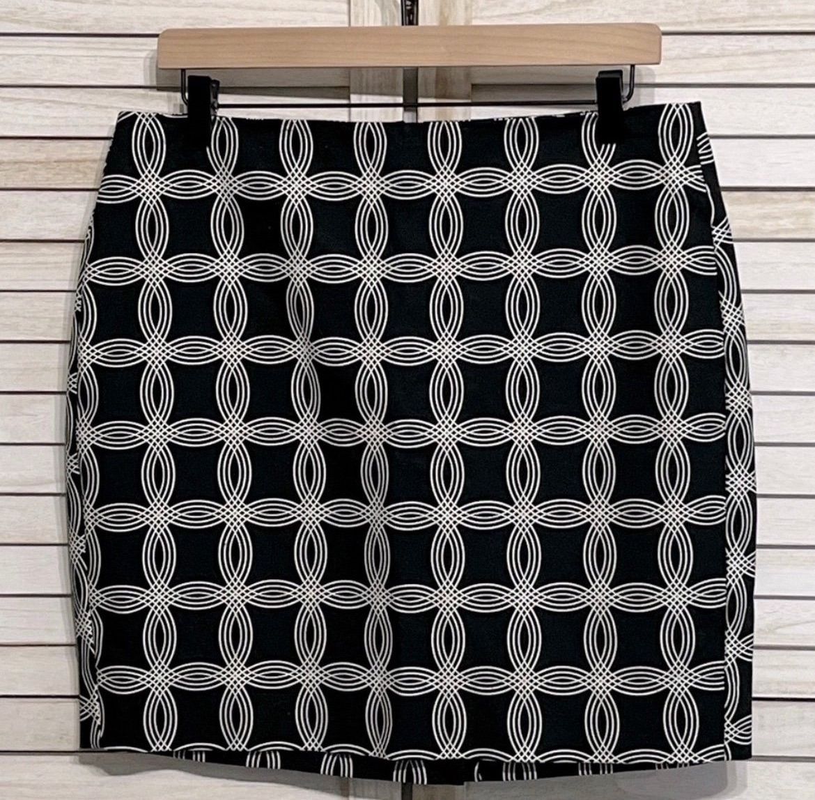NWOT Banana Republic Geometric Print Mini Pencil Skirt Size 10 FIRM