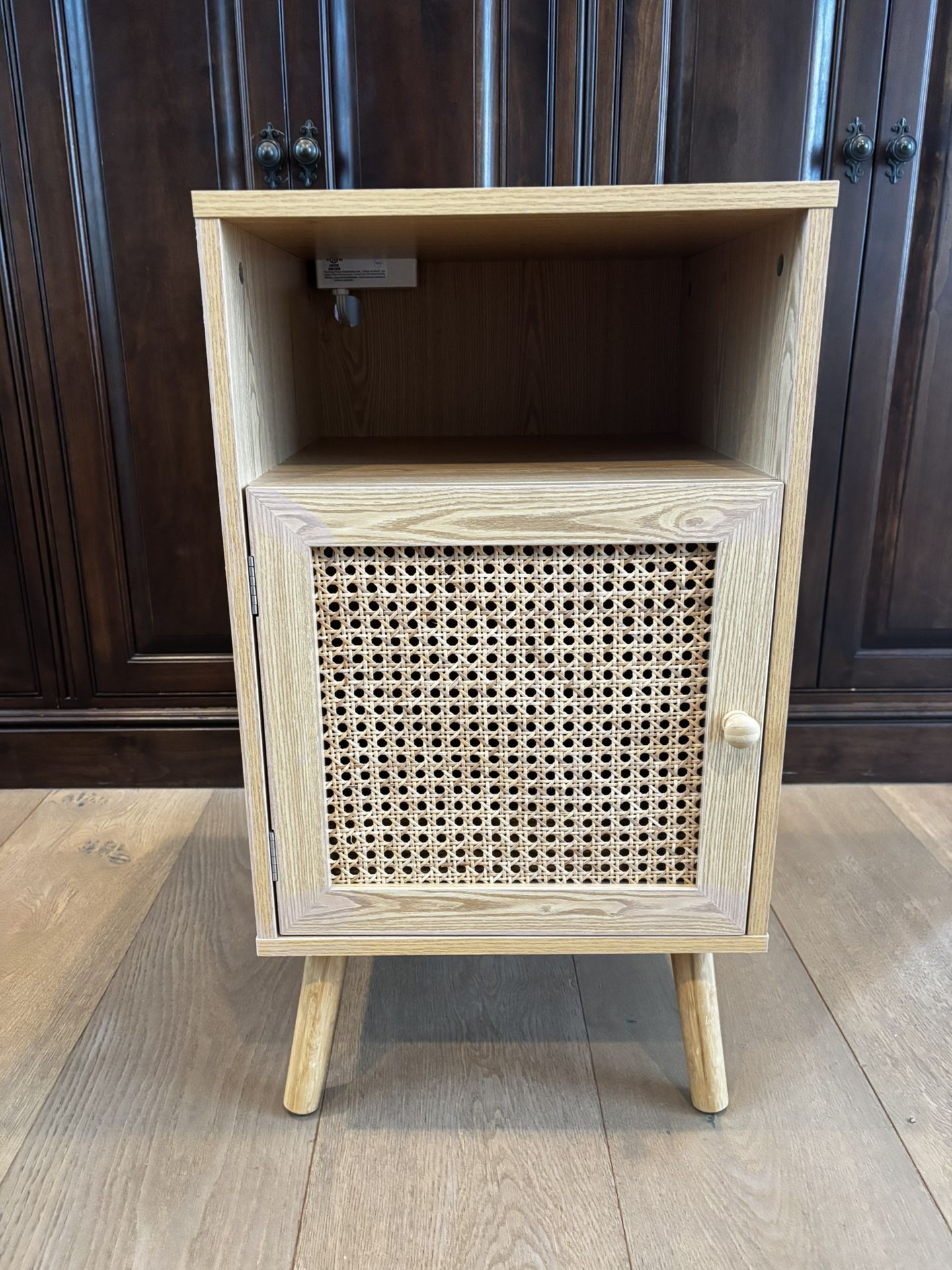 Mid-century / Boho Rattan Nighstand - Virtually Brand New