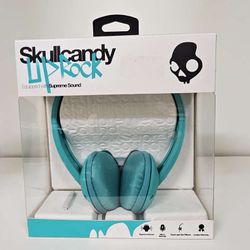 Brand New - Skullcandy Supreme Sound Uprock Mic Headphones in Turquoise