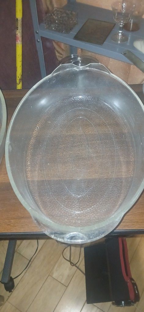 2 Cassarole Baking Dishes Vintage