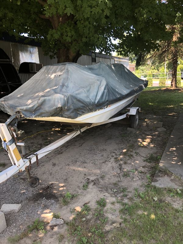 Boat regue 1542 b runabout 1993 4 life jackets 2 life savings first aid box fishing net 2 marine bat