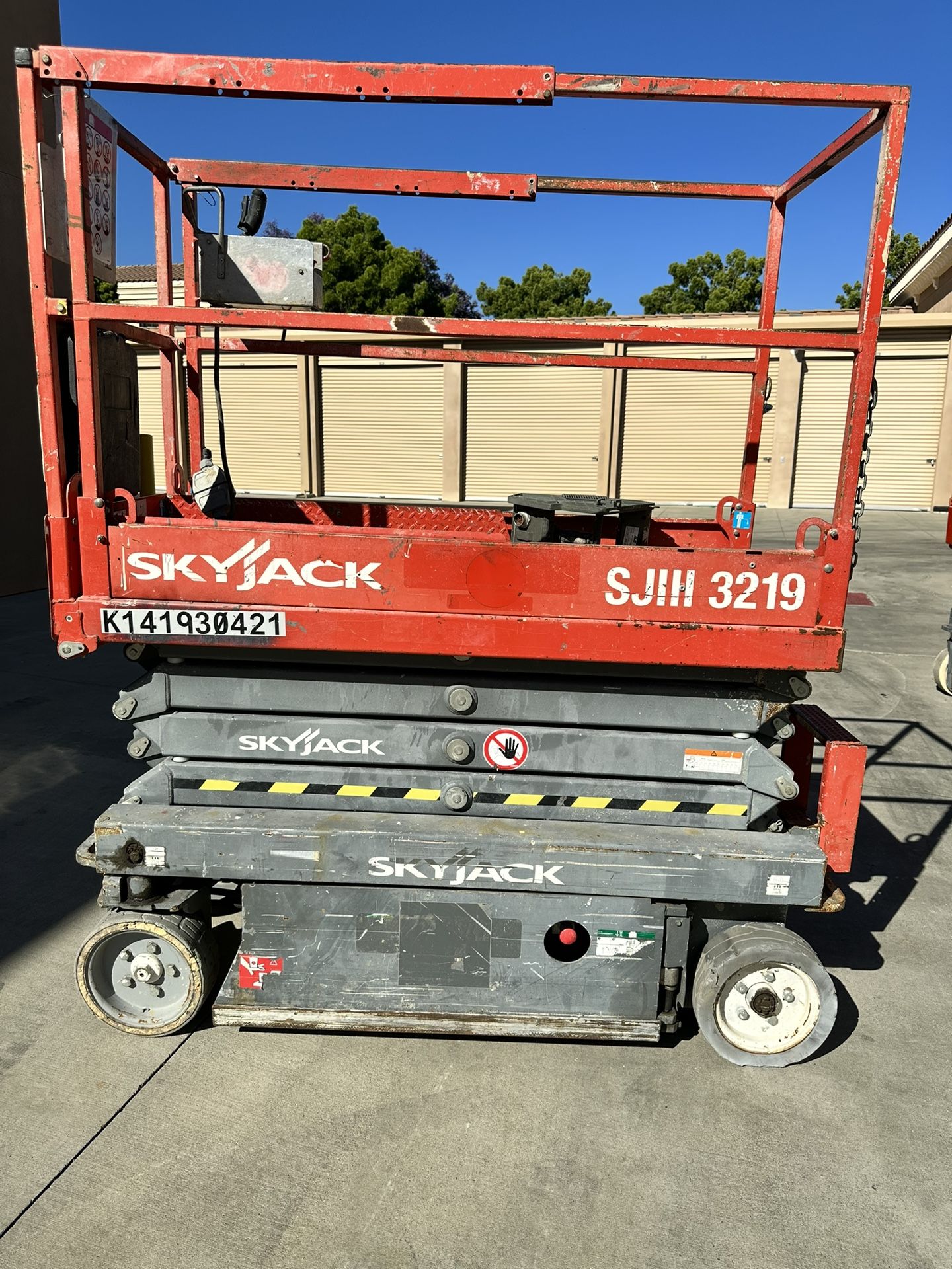 12ft 32ft Scissor Lifts & Single Man Lifts