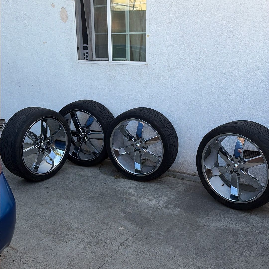 U2 Rims 24 For Chevy , Escalade ,GMC for Sale in City Of Industry, CA ...