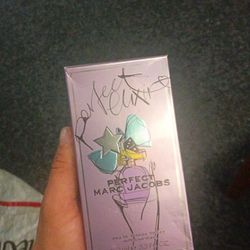 Marc Jacobs Perfect