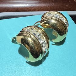 BEAUTIFUL GIVENCHY PARIS NEW YORK GOLD TONE EARRINGS 