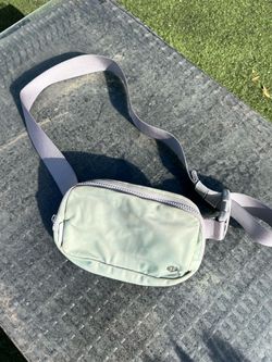 Lululemon Belt Bag Crossbody