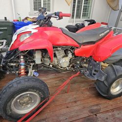Quads, Polaris & Honda