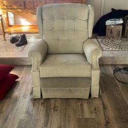 Free Recliner