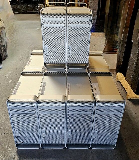 1x Apple Mac Pro A1289 EMC 2314 OSX Yosemite, 16GB, 1TB HDD, Intel XEON Quad‐Core Processor