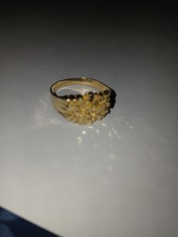 Gold ring