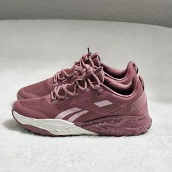 Reebok Women's Cross Trainers Size 10 Mauve 