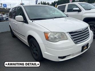 2010 Chrysler Town & Country