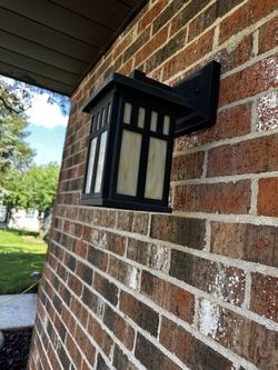 Outdoor Light Fixtures 