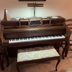 Mason & Hamlin mint condition  vintage piano