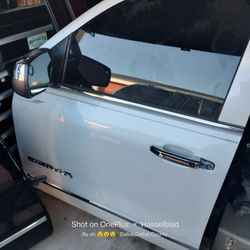 Parts 2015 To 2018 GMC Driver Door