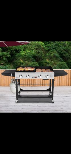Royal Gourmet Premium 4-Burner Gas Grill and Griddle Combo