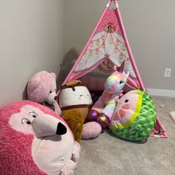 Kids Princess Tent + Soft Toys - Only 20$