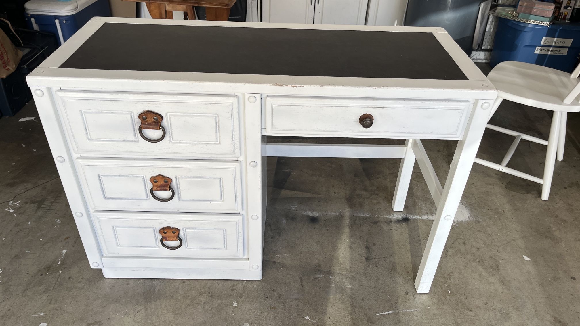 White wood desk