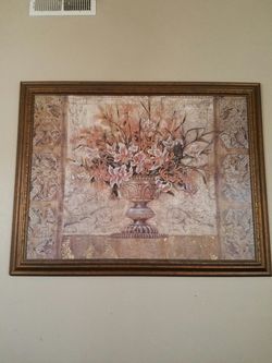 Very nice large wall decor