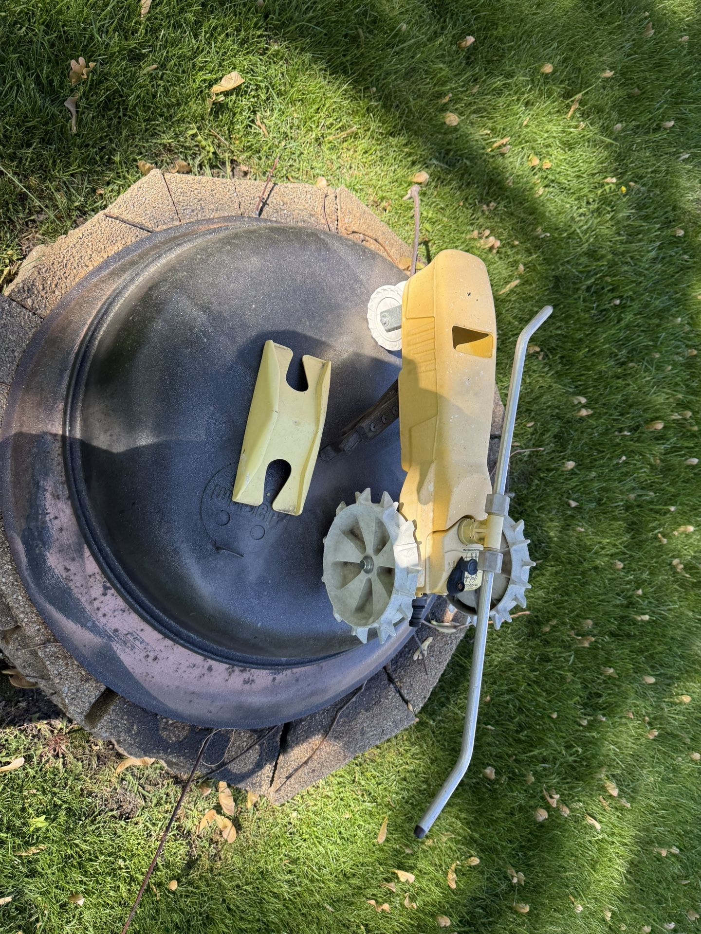 Antique Sprinkler 🚜 