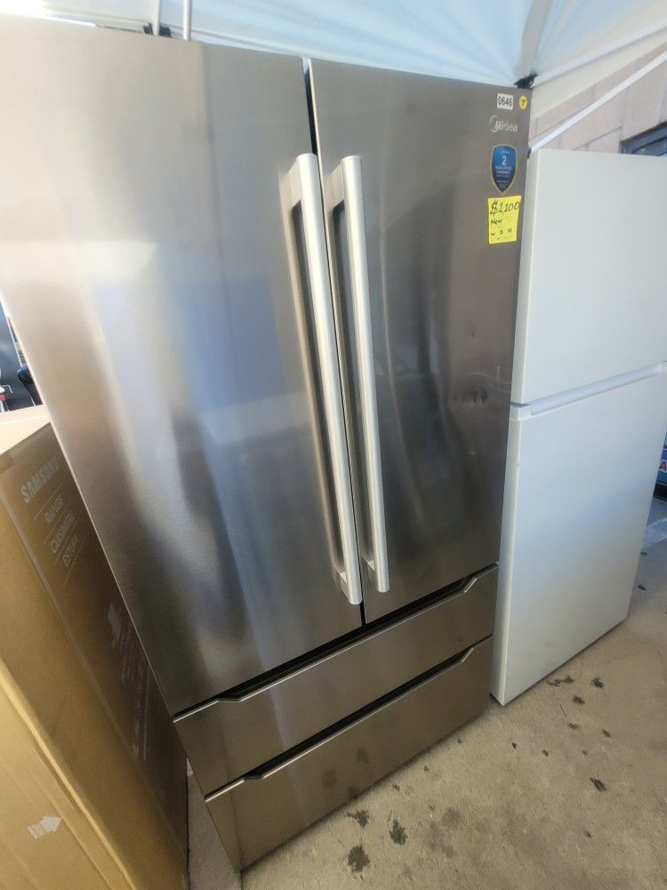 Refrigerator Midea