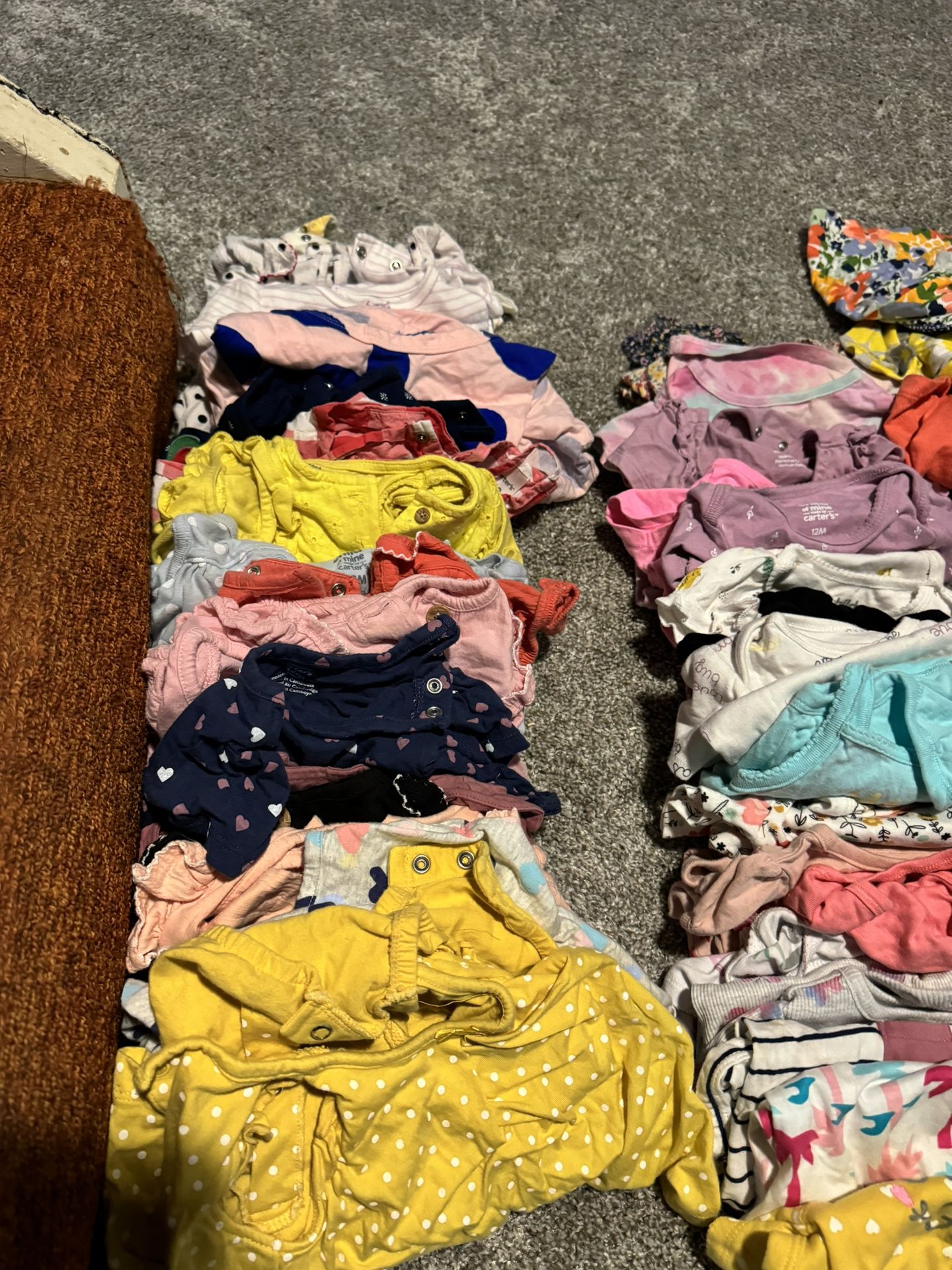 Mixed lot of 12M girls clothing. Mostly spring/summer, but some fall. 