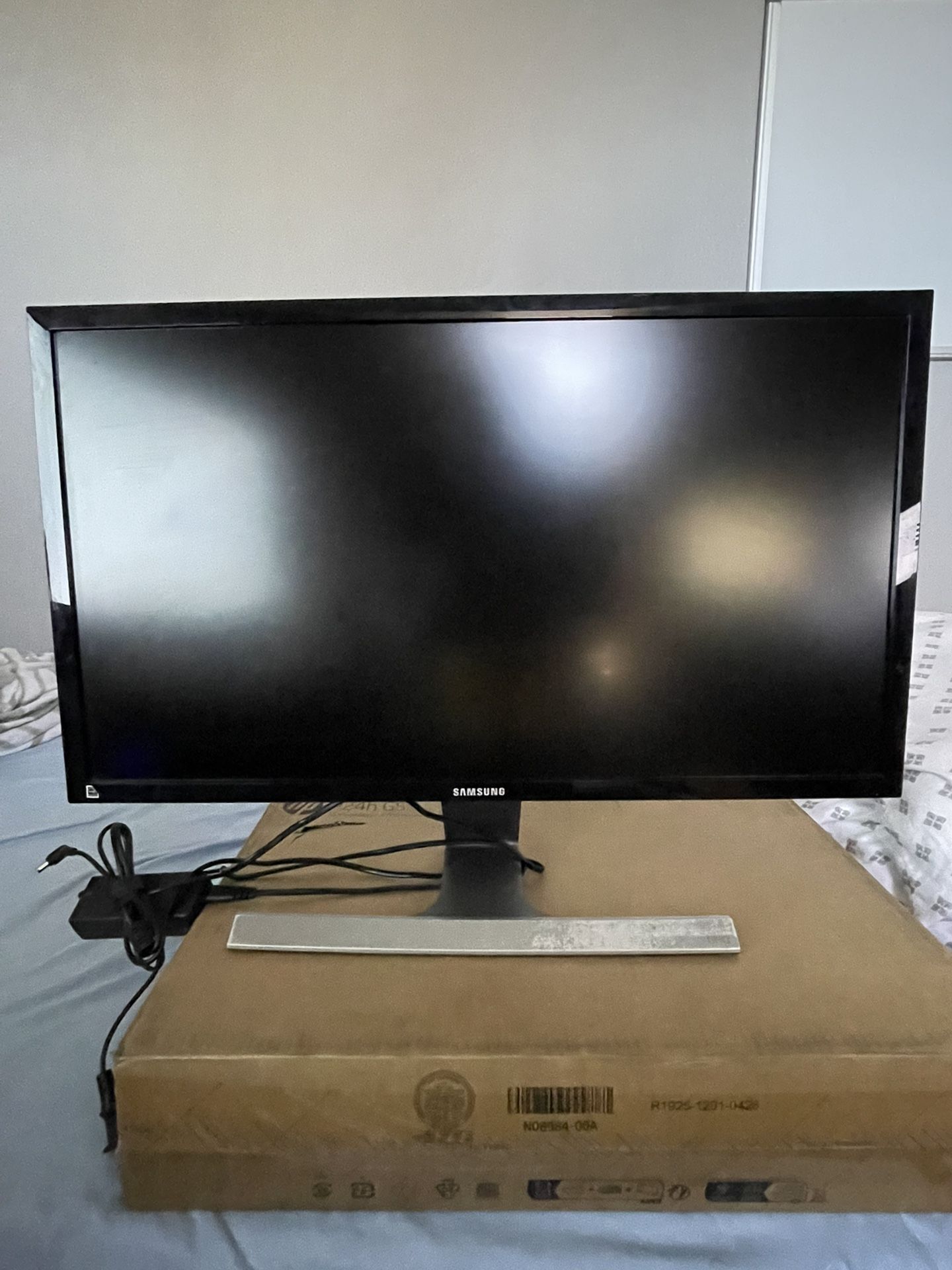 28inch 4K Samsung Gaming Monitor