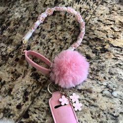 Girls handle for Stanley cups