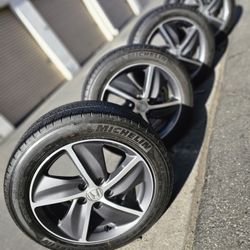 Wheels 17 5 Lugs Honda