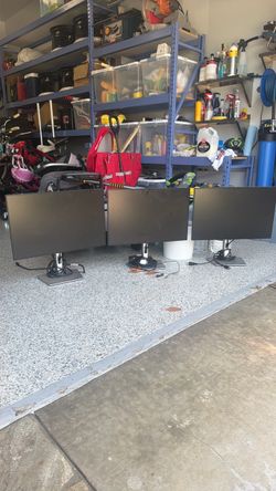 Dell 24" monitors, lot of 3