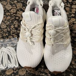 Adidas Ivy Park × UltraBoost 4.0 'White Gum'