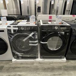 Samsung Brushed Black XL 5.1 Cu Ft Front Load Washer & Gas Dryer Set 