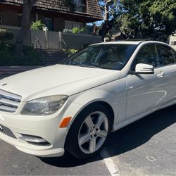 2011 Mercedes-Benz C-Class