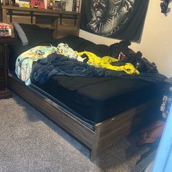 Queen Bed Frame 