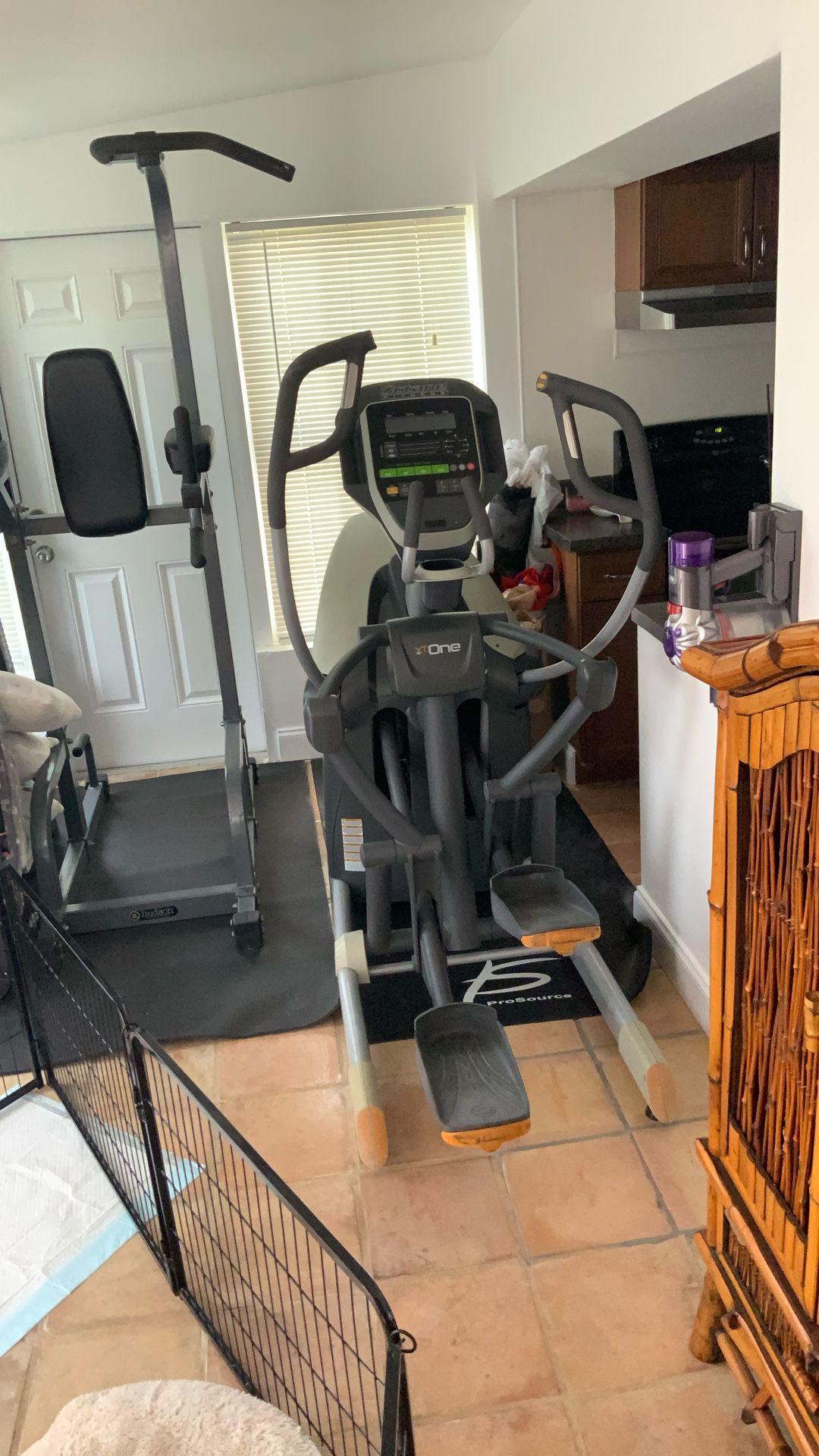 Octane Fitness XT One Elliptical