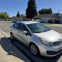 KIA RIO 2014