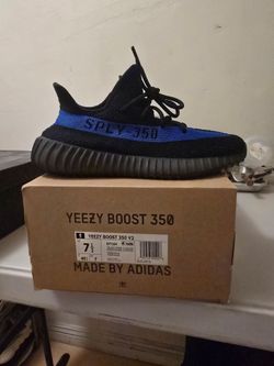 Yezzy 350 v2 dazzling blue