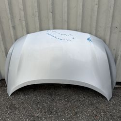 2020 2021 2022 2023 2024 2025 Nissan Versa Hood Panel 