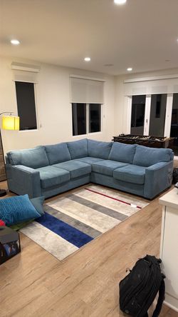Modern Blue L-Shaped Sectional Sofa – 86” x 86” (MOVING SALE)