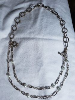 Beautiful Xtra Long Necklace With Imitation Pearl's 