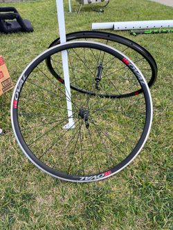 Oval wheel set takeoff from 2015 Kestrel legend