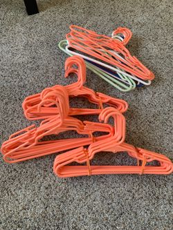 Kids Plastic Hangers