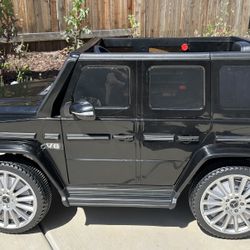 Kids Car (Remote / Self Driving)