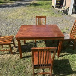 Hardwood Dining Table And Chairs 