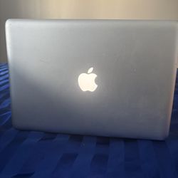Macbook Pro (2011)