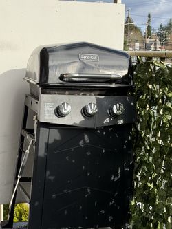 Propane grill- dyna glo